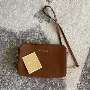 Michael Kors “Jet Set” Crossbody Bag
